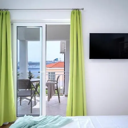 Апартаменты Blue Lagoon House Хвар