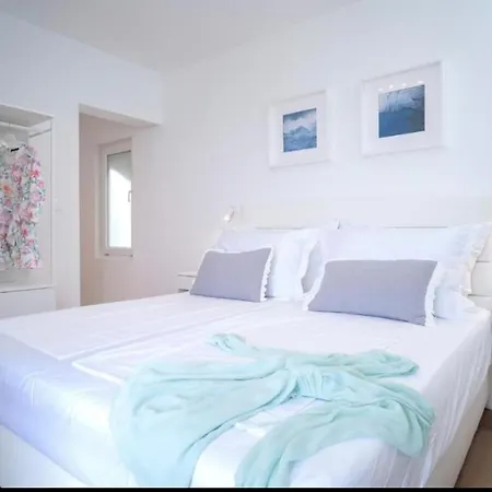 Διαμέρισμα Blue Lagoon House Χβαρ